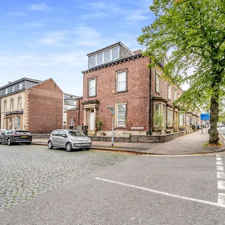 2 Bed In Carlisle 92871