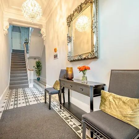 2 Bed In Carlisle 92871 Ferienhaus *