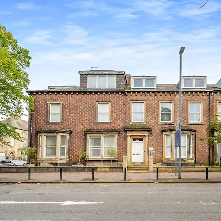 2 Bed In Carlisle 92871 Ferienhaus *